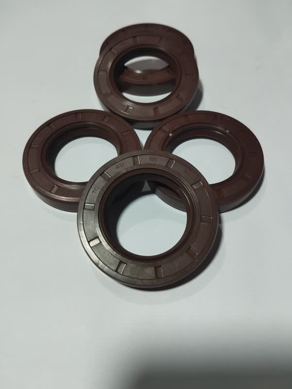 [MEOISE-025] Oil Seal 025