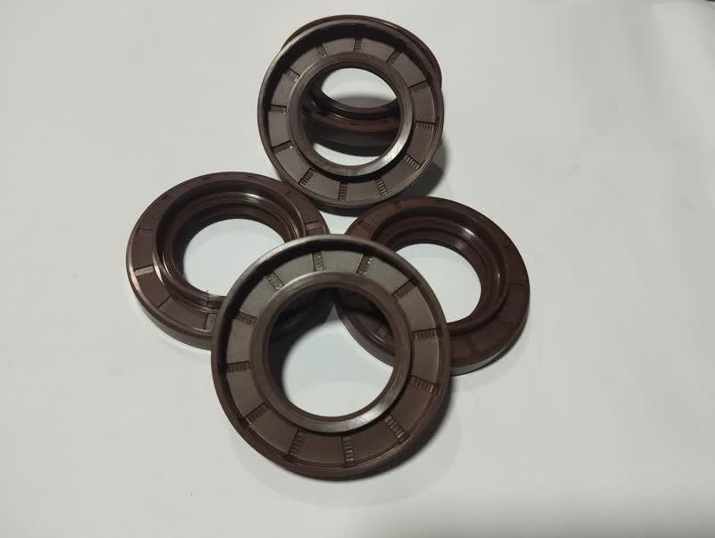 [MEOISE-035] Oil Seal 035