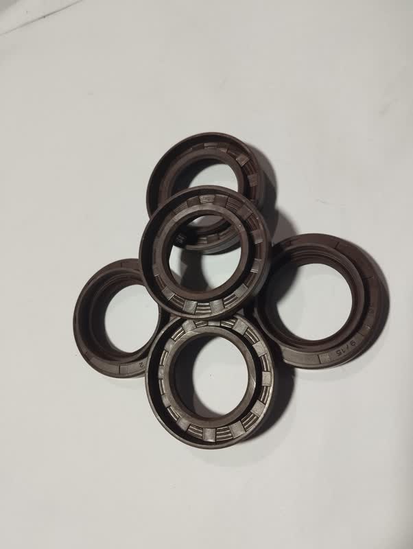 [MEOISE-036] Oil Seal 036