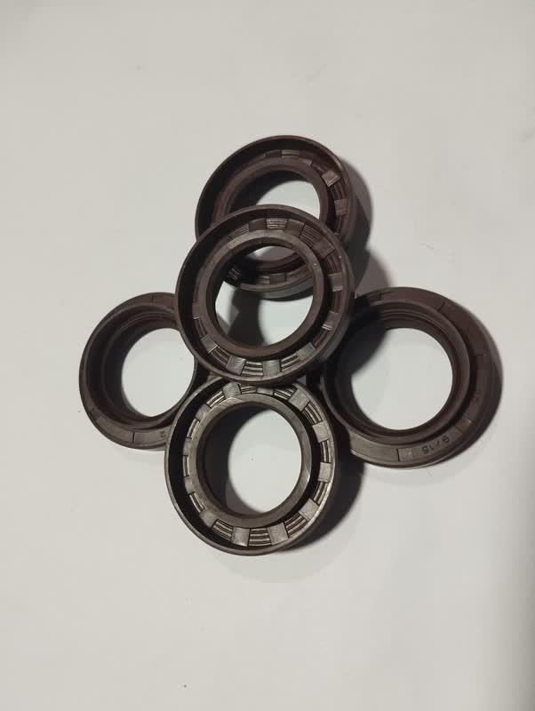 [MEOISE-039] Oil Seal 039