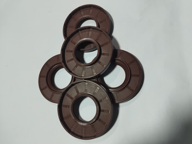 [MEOISE-050] Oil Seal 050