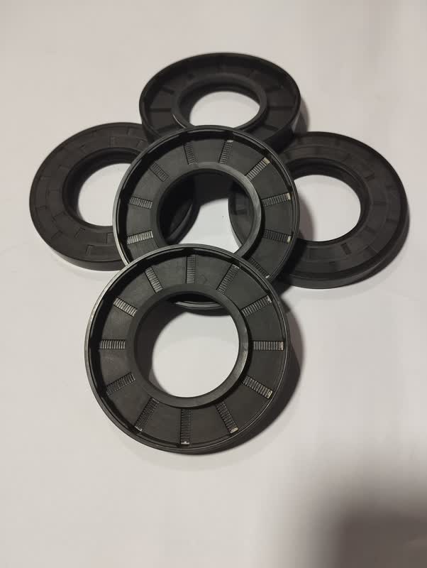 [MEOISE-055] Oil Seal 055