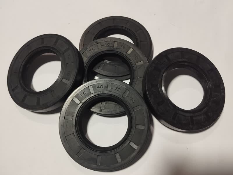 [MEOISE-058] Oil Seal 058