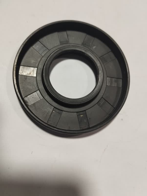 [MEOISE-081] Oil Seal 081
