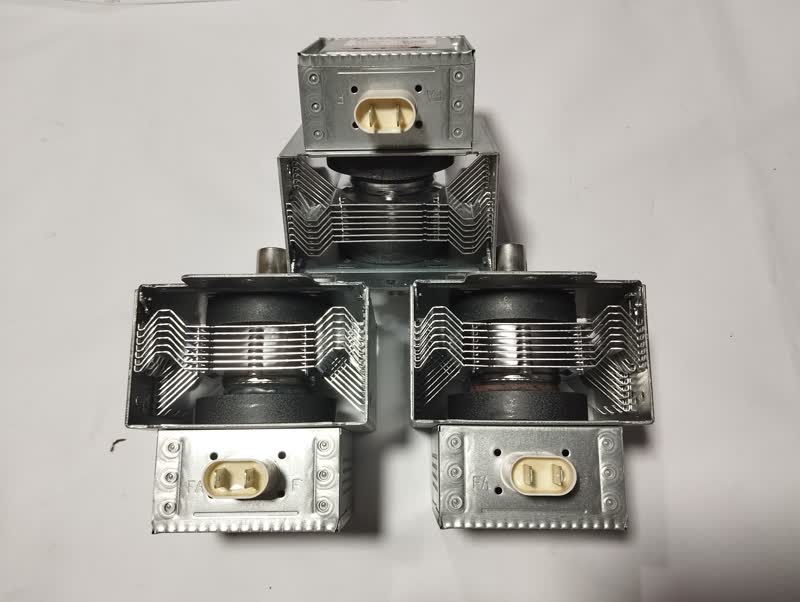 Microwave Element 002